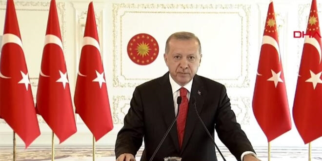 Erdoğan: Hakkımızı mücadele ederek söke söke alacağız