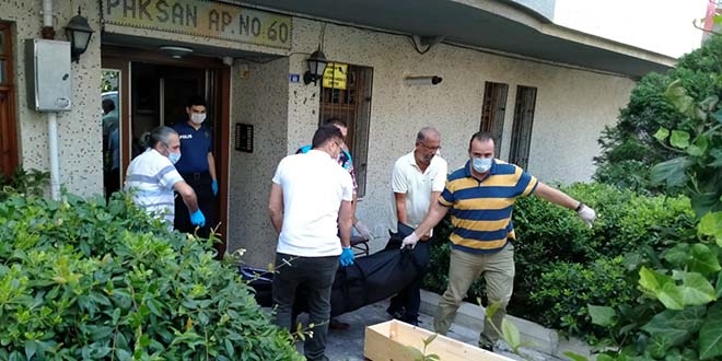 Bilgisayar mühendisi evinde ölü bulundu