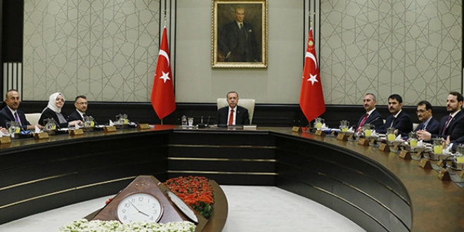 Selvi, tarih verip, kabinenin değişeceğini söyledi