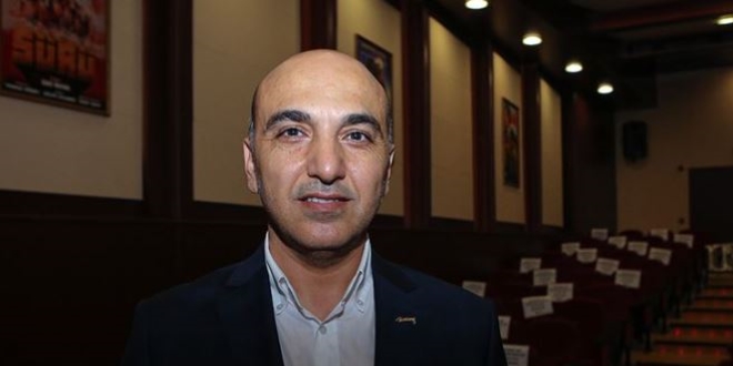 Koronavirüsü yenen Başkan'dan 'maske takın' uyarısı