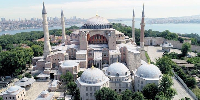 Ayasofya için karar bekleniyor
