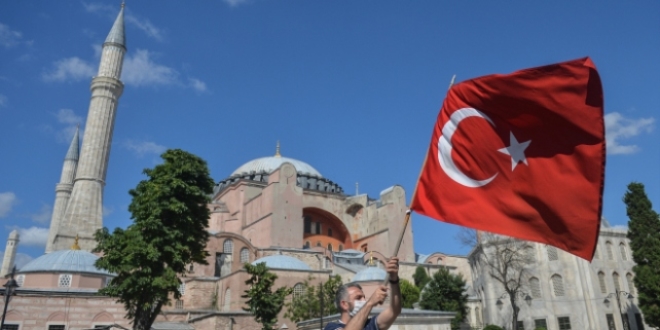 Ayasofya Camisi 'çekim merkezi' oldu