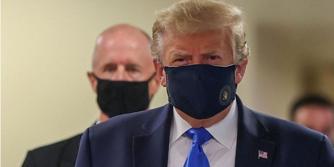 Trump salgnn bandan bu yana ilk kez maskeyle grntlendi