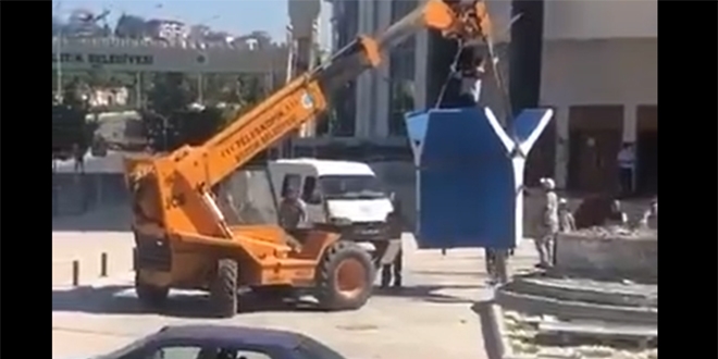 Bilecik Belediyesi Kayı heykelini kaldırdı, açıklama yaptı