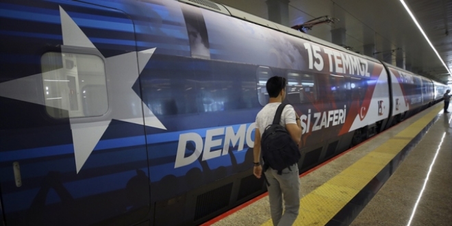 15 Temmuz Demokrasi ve Milli Birlik Treni, ilk seferinde Ankara'dan hareket etti