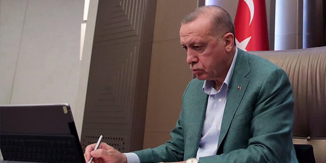 Erdoğan yazdı: Gardımızı indirmeyeceğiz!