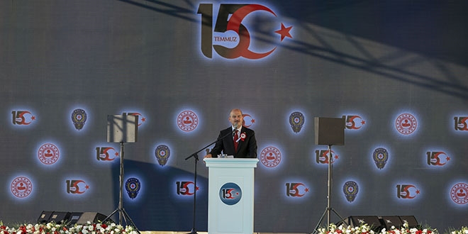 '15 Temmuz anmalarından rahatsız olan bir zihniyet var'