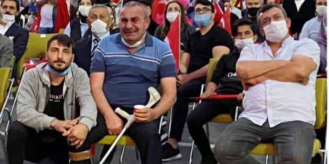 15 Temmuz Gazisi törende gözyaşlarına boğuldu