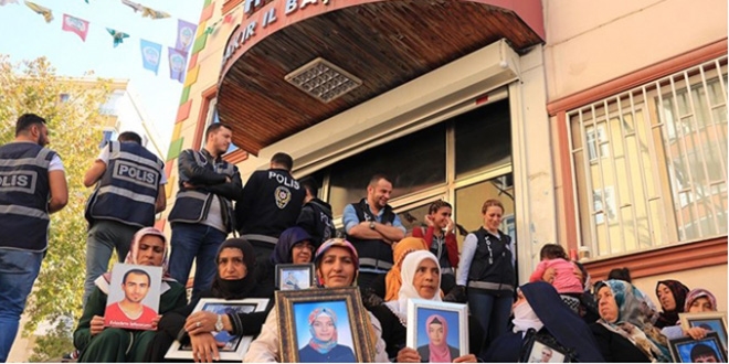 Diyarbakr'da 15'inci aile de evladna kavutu