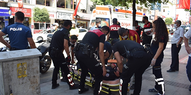 Motorize polis ekipleri kaza yapt�: 2 polis yaral�