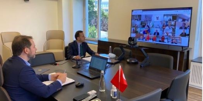Bakan Albayrak G20 mevkidaşları ile görüştü
