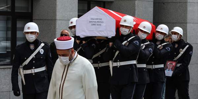 Şehit polis memuru Gökteke son yolculuğuna uğurlandı