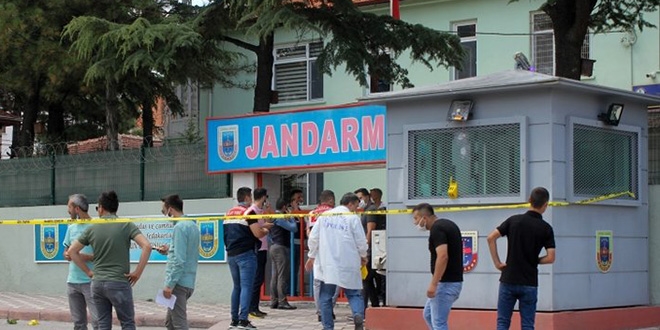 Jandarma binasına silahla ateş açan şüpheli tutuklandı