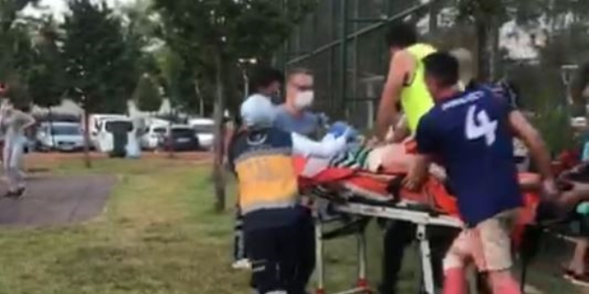 Hal� sahada kriz ge�iren sa�l�k personeli ya�am�n� yitirdi