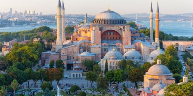 Ayasofya imamlarına yabancı dil kriteri