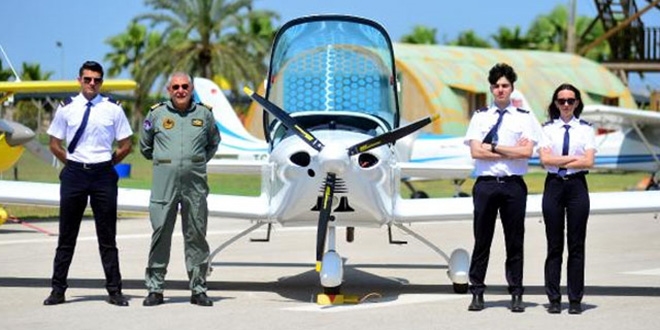 Başlangıç maaşı 26 bin lira olan pilotluğa ilgi arttı