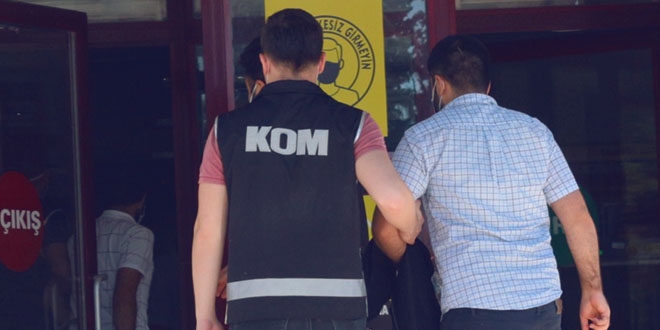 FETÖ'den gözaltına alınan 11 kişi serbest bırakıldı