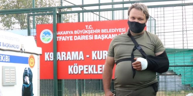 Havai Fişek patlamasında 30 dikişe aldırış etmeyerek bölgeyi terk etmedi