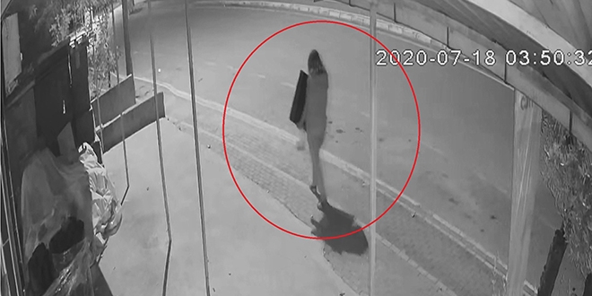 Evine dönmesini bekledikleri kızları, erkek arkadaşı ile dükkanlarını soydu