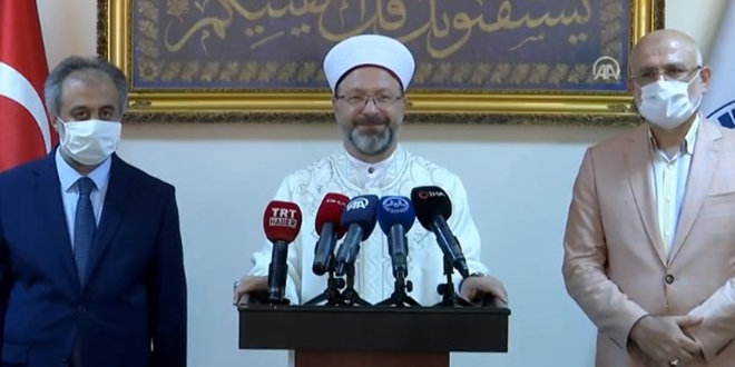 Ayasofya Camiinde görevlendirilen imam-hatip ve müezzinler açıklandı