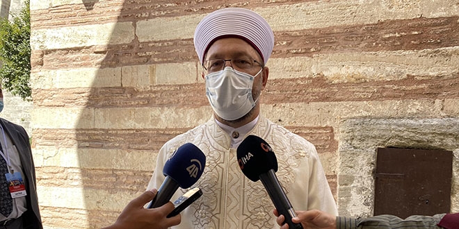 Ali Erbaş'tan 'kılıçlı hutbe' açıklaması