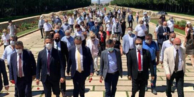 Anıtkabir'e Lozan ziyareti tartışması