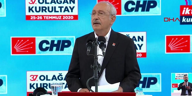 CHP Genel Başkanı Kurultay'da konuşma yaptı