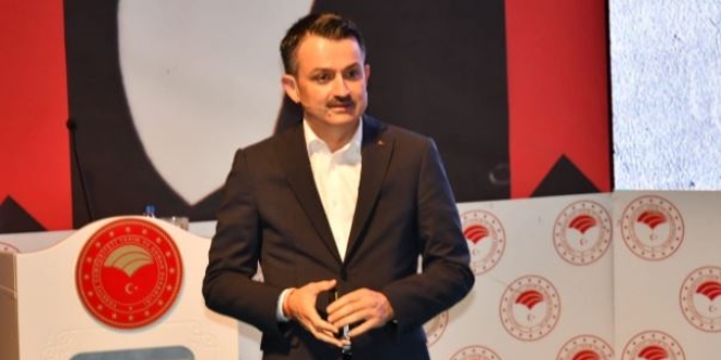 Bakan Pakdemirli programını iptal etti, Çanakkale'ye geçiyor
