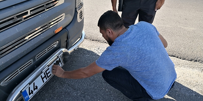 Ceza yememek için plakasını İzmir'de kapattı, Aksaray'da yakalandı