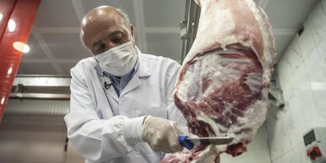 Kasaplardan 'kurban kesimi' uyar�lar�