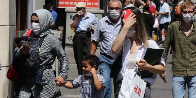2 ilde daha bayramlaşma ve mezar ziyareti yasaklandı