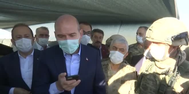 Telefonla, Cudi Dağı'ndaki askerlerin bayramını kutladı
