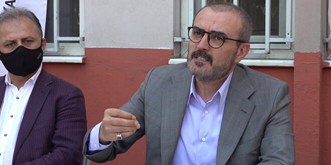 Mahir Ünal'dan sosyal medya yasası değerlendirmesi