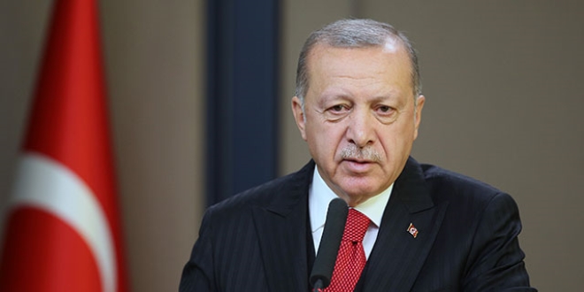 Cumhurbakan Erdoan liderlerle bayramlat