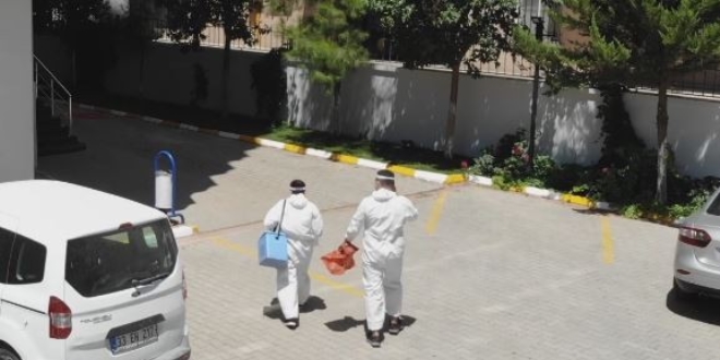 Sağlık çalışanları bayramda da görev başında
