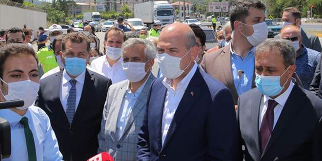 Bakan Soylu açıkladı: Hakkari'deki kazada aracın freni boşalmış