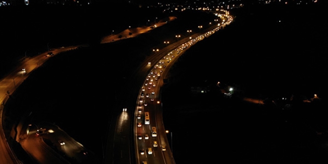 Kocaeli TEM Otoyolu'nda bayram trafii sryor