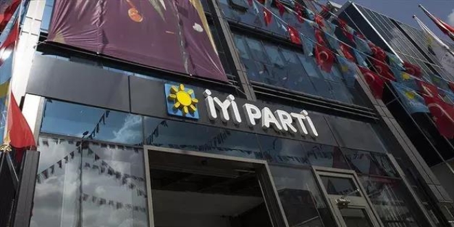 Bahçeli'nin Akşener'e 'dön' çağrısına İYİ Parti'den ilk yorum