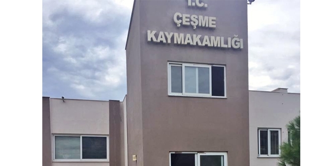 Çeşme Kaymakamı görevden alındı