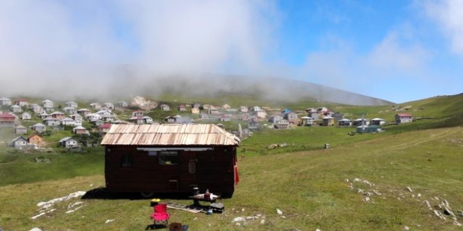 7 y�l �nce ald�, 150 bin TL harcay�p karavana �evirdi