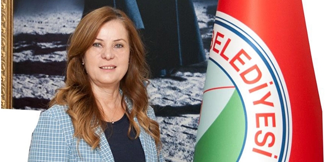Sağlıkçıların eylemine katılan, belediye başkanına sosyal mesafe cezası