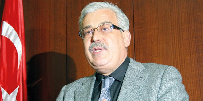 Eski rektör Okudan'a hayali ameliyat soruşturması