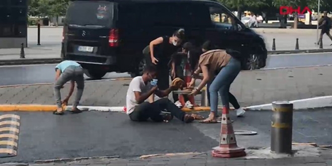 Taksim Meydanı'nda hasta numarasıyla duygu sömürüsü kamerada