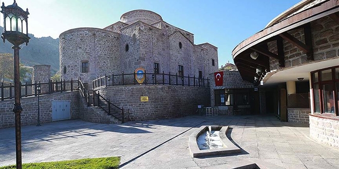Konya'nn tarihi mekanlar Avrupa'da grcye kyor