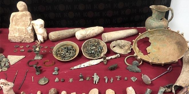 Cumhuriyetin en büyük tarihi eser operasyonu! 4 kişi tutuklandı