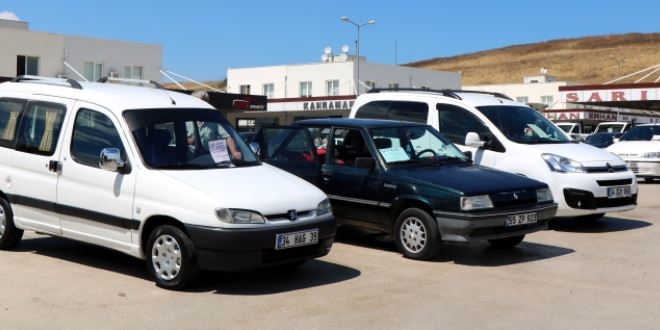İkinci el oto pazarında soran çok alan yok