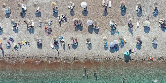 Antalya 15 gnde 325 bin turist arlad