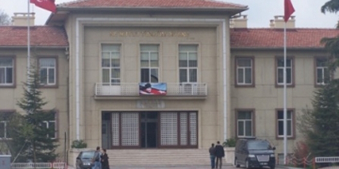 Cami bahçesindeki ağaçların kesileceği iddialarına soruşturma
