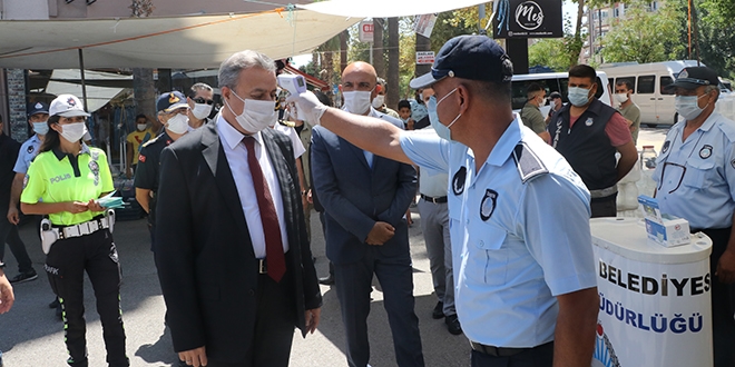 Vatandaşlar kurala uydu, vali teşekkür etti