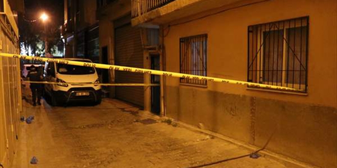 İzmir'de kadın cinayeti... Sosyal medyadan tanıştığı kişi sonu oldu